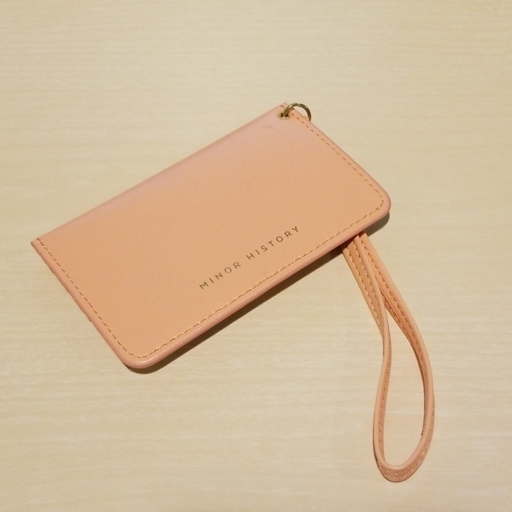 NWOT Minor History Mini Card Holder